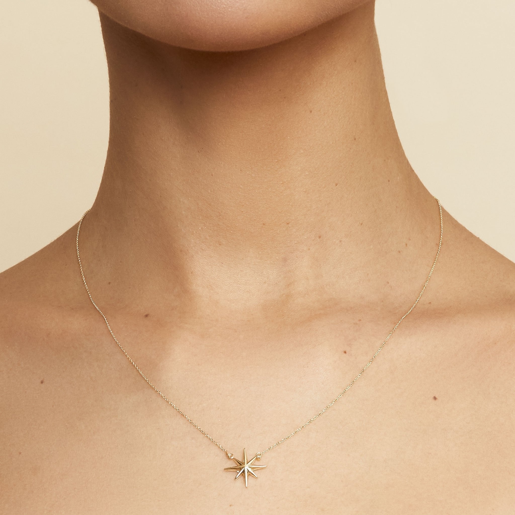 10K Gold North Star Pendant Necklace