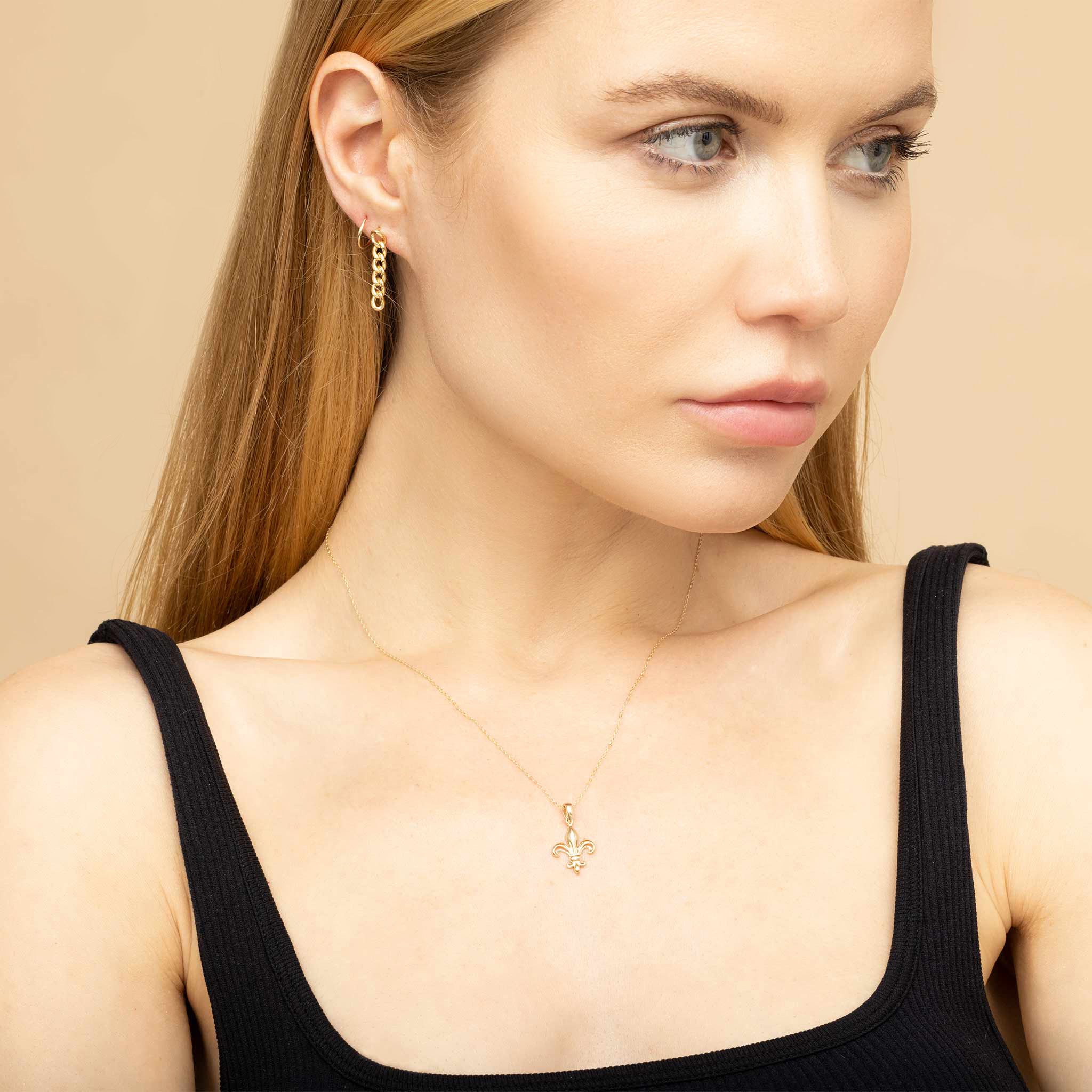 10K Gold Royal Lily Necklace