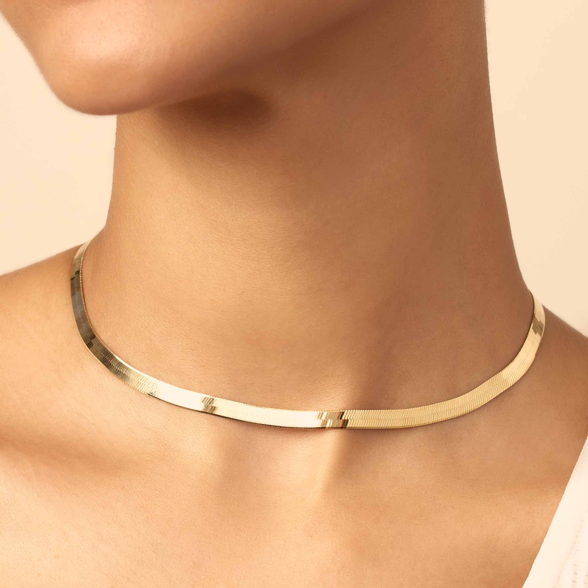 10K Gold Diamond-Cut Herringbone Choker