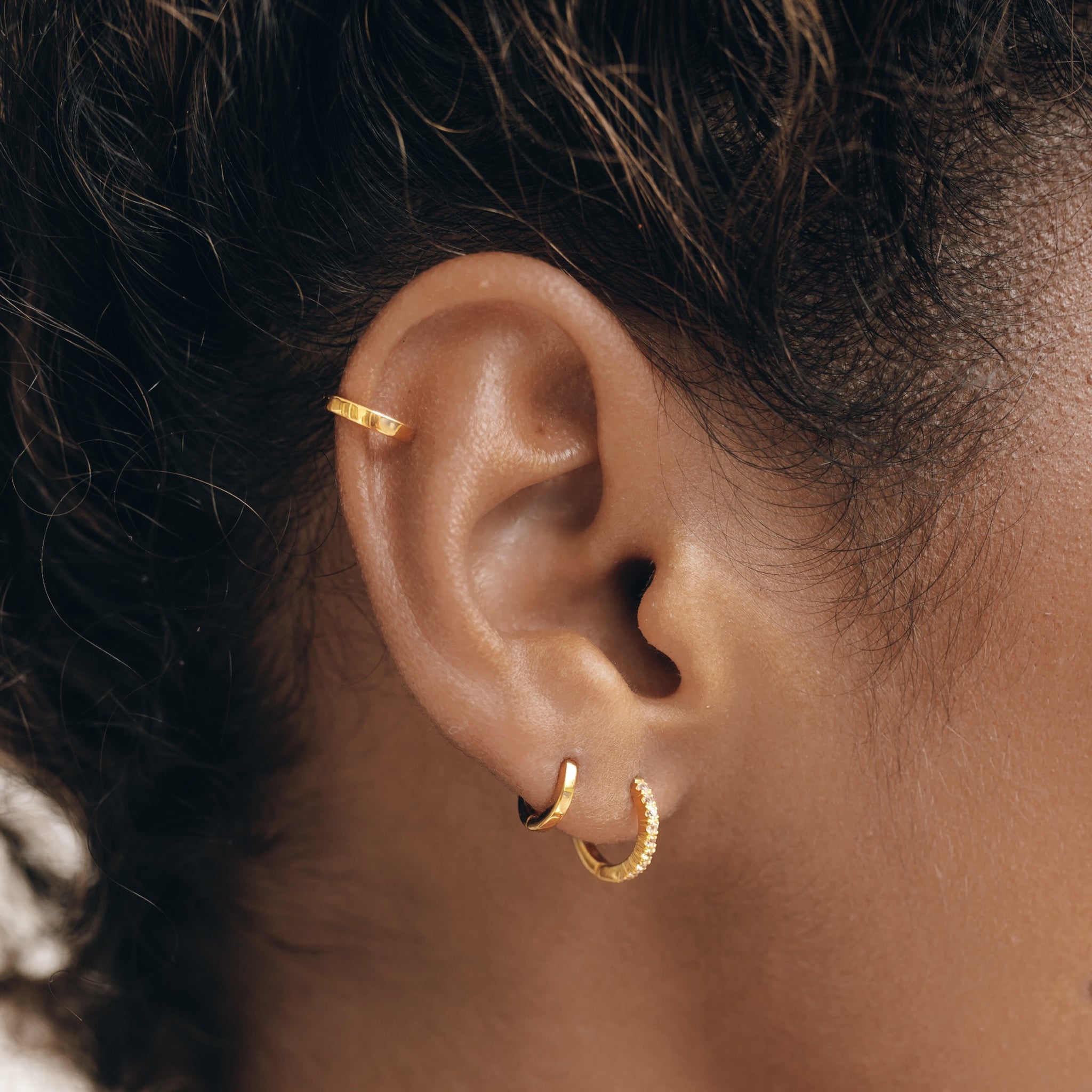 14K Gold Mini Orbit Huggie Hoop Earring