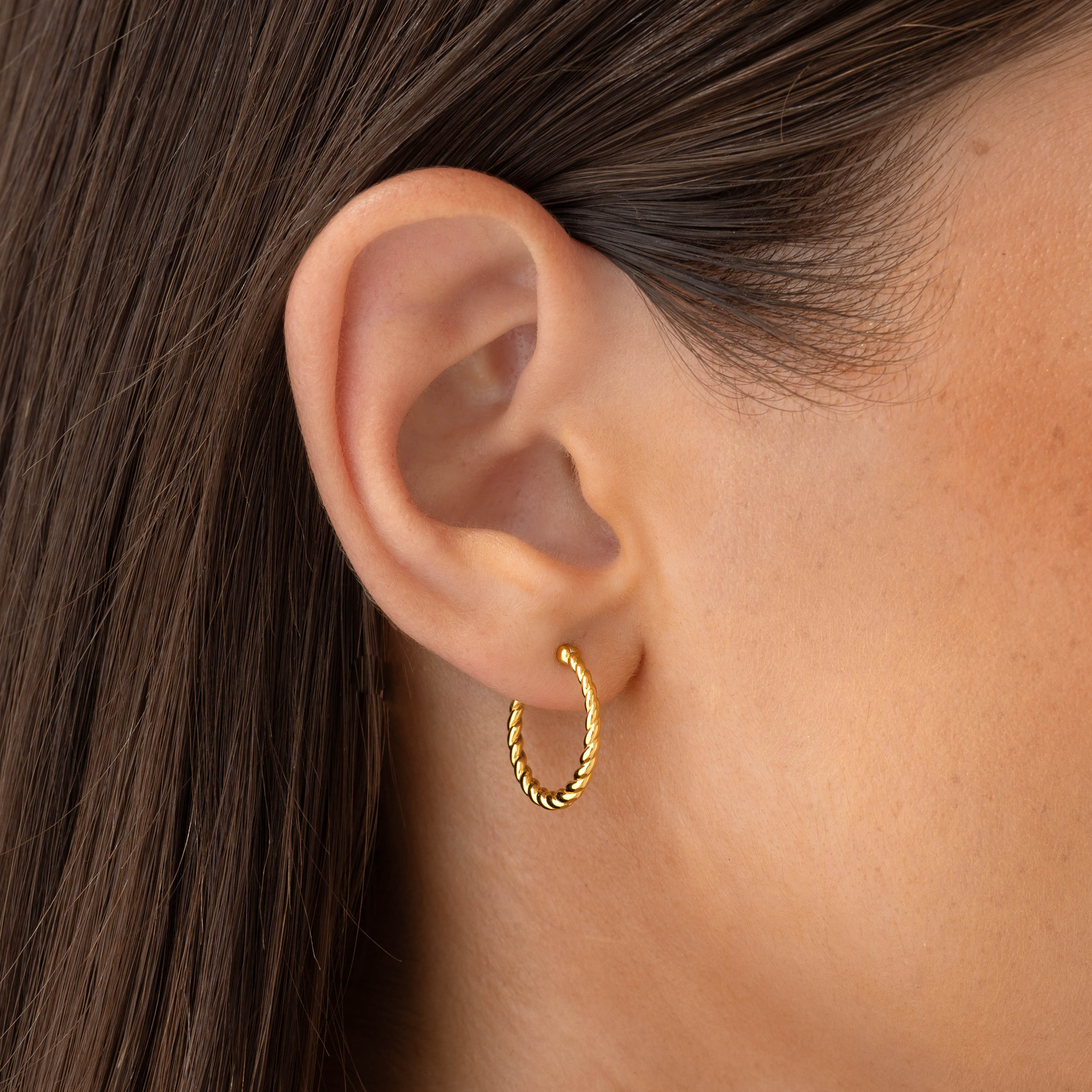 14K Gold Twisted Elegance Hoop Earrings