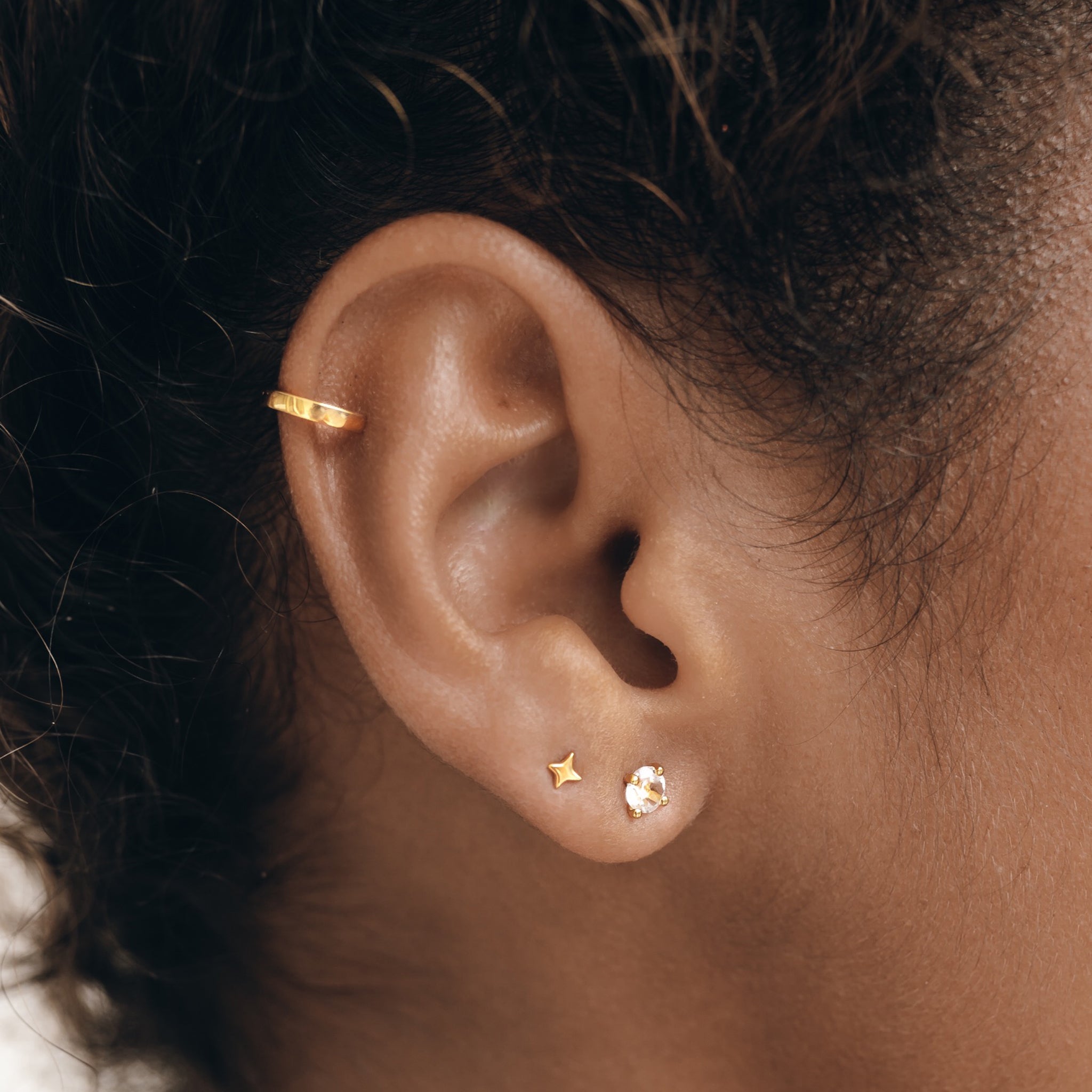 14K Gold White Topaz Stud Earrings - 4mm (Vermeil Setting)