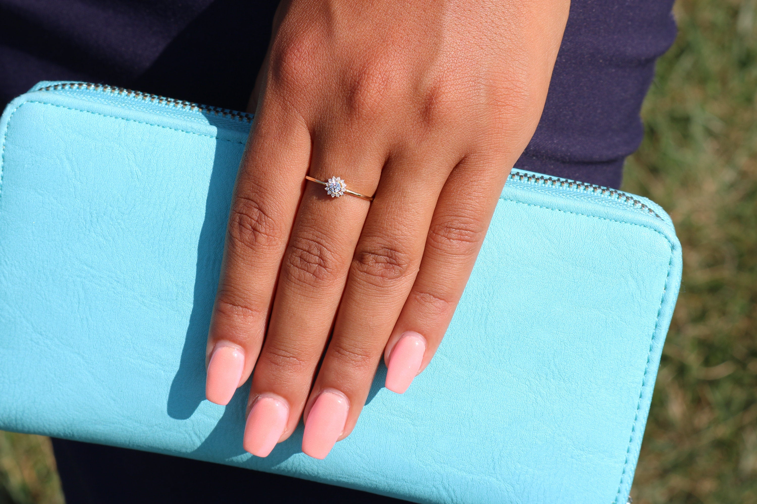 10K Yellow Gold Dainty Flower Ring