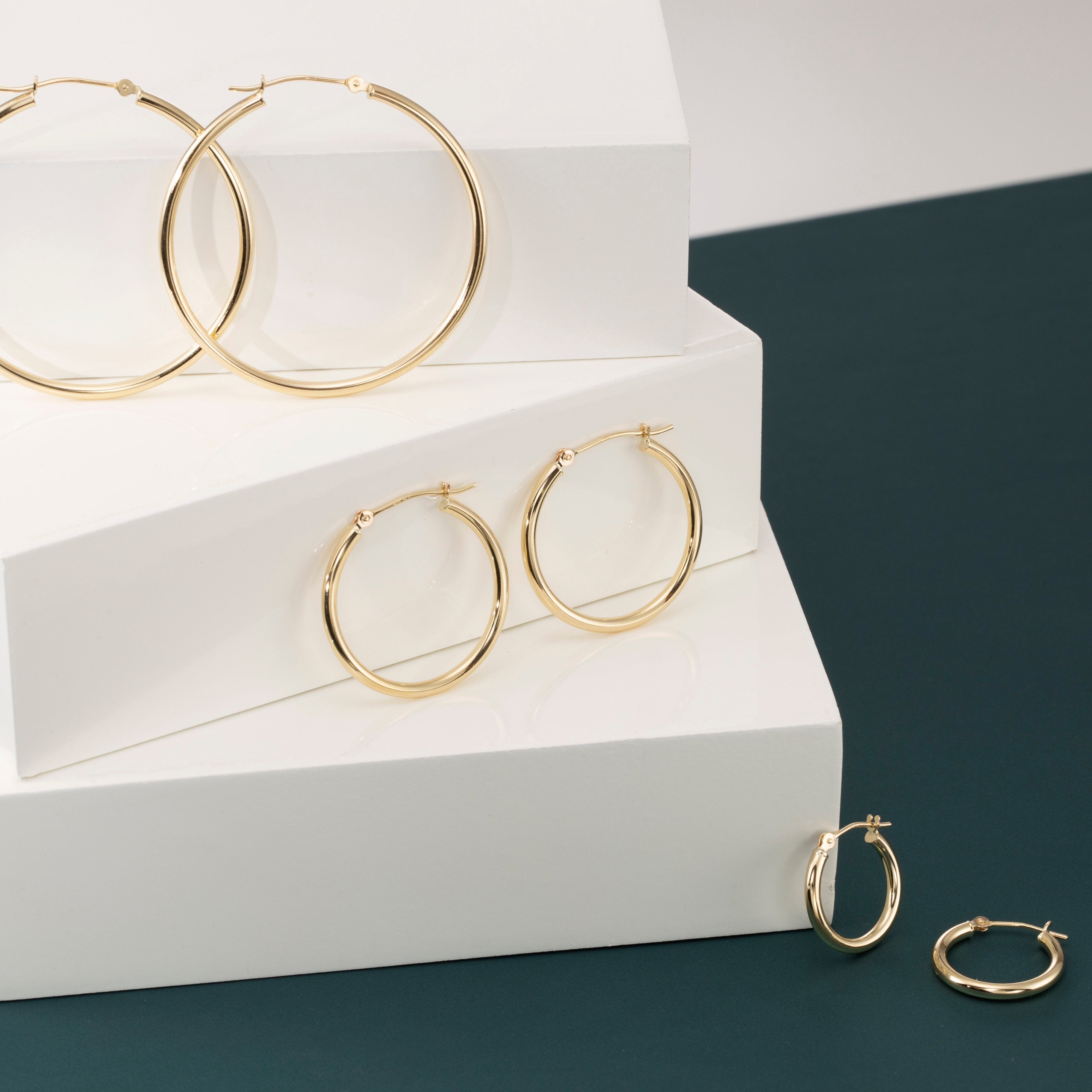 10K Yellow Gold Classic Round Hoop Earrings. 2mm Thin. All Sizes Available