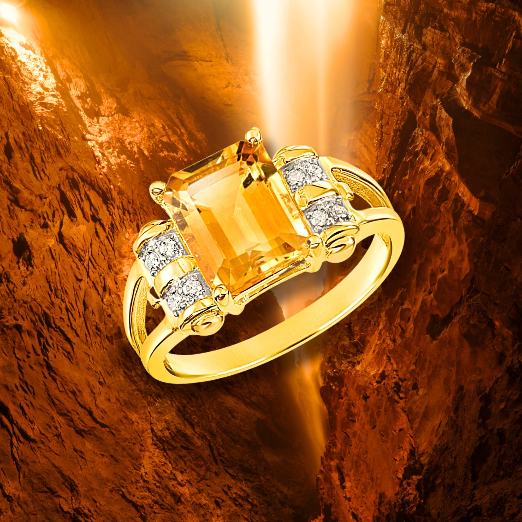 Natural Citrine Gemstone Ring. 14k Gold Ring with Natural Diamonds